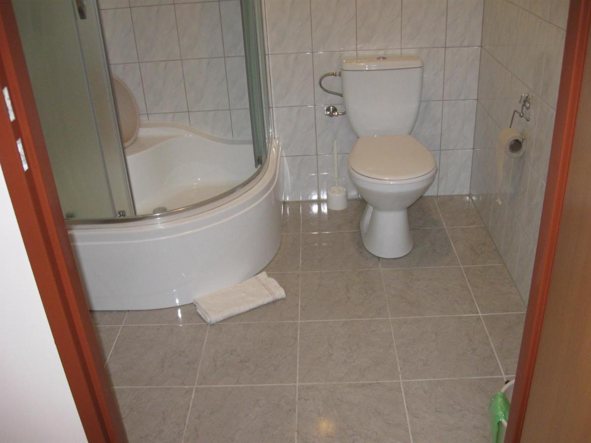Pokoje Ku Morzu 1 Wicie Hotel Wicie  Esterno foto